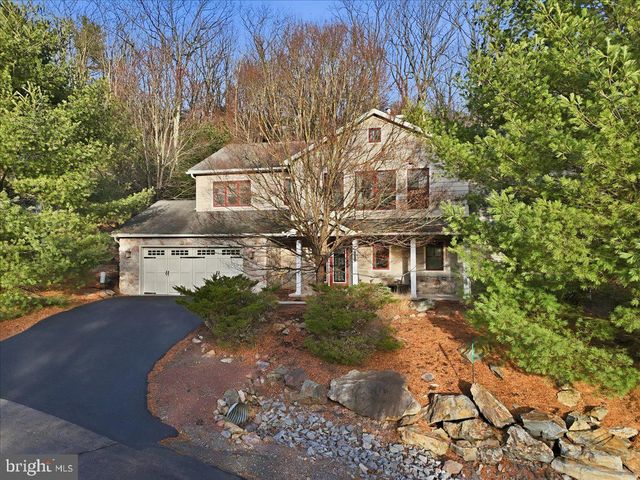 6 FIELDSTONE CT, Lake Harmony, PA 18624