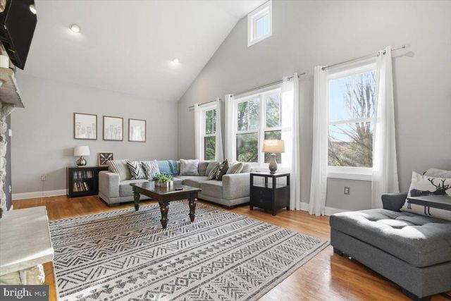 6 FIELDSTONE CT, Lake Harmony, PA 18624