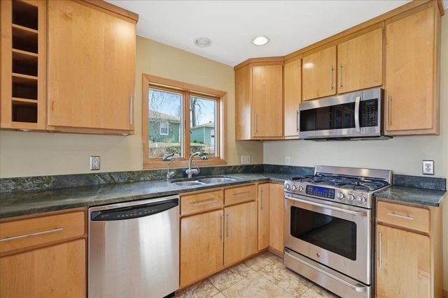 4505 Field Avenue, Mcfarland, WI 53558