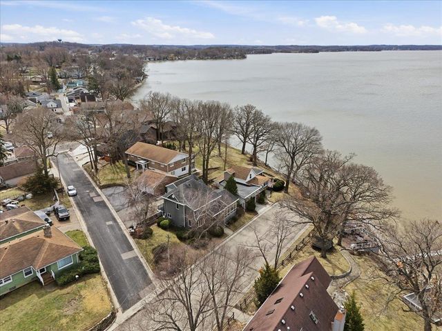 4505 Field Avenue, Mcfarland, WI 53558