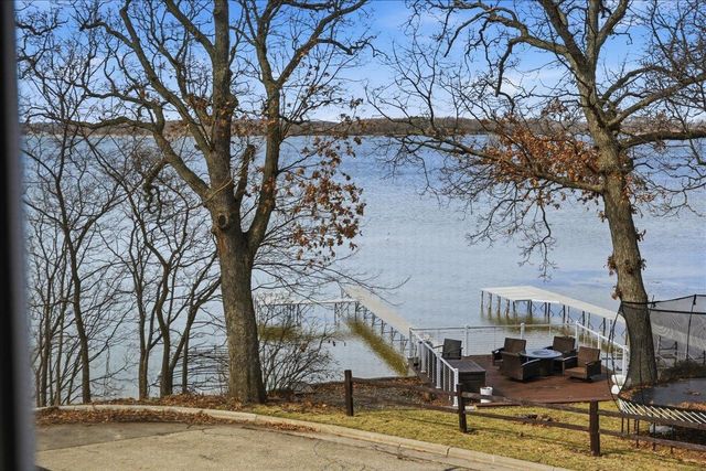 4505 Field Avenue, Mcfarland, WI 53558