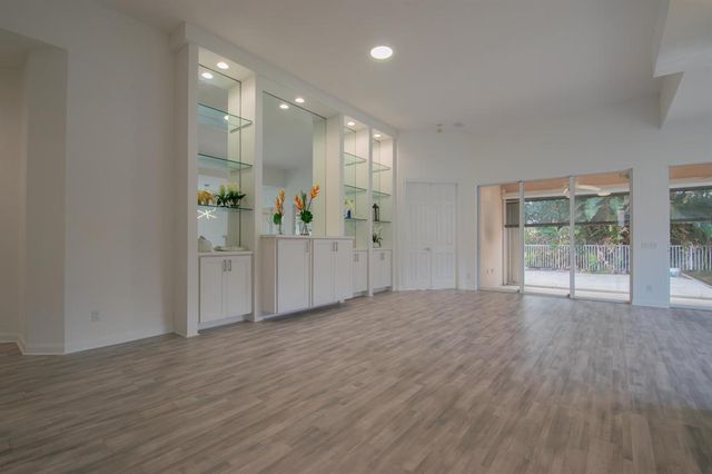 7046 FISH CREEK Lane, West Palm Beach, FL 33411