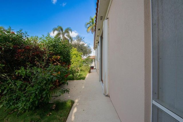 7046 FISH CREEK Lane, West Palm Beach, FL 33411
