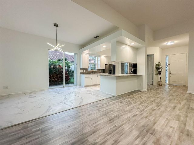 7046 FISH CREEK Lane, West Palm Beach, FL 33411