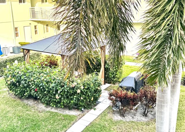 2100 NE 38th Street 138, Lighthouse Point, FL 33064