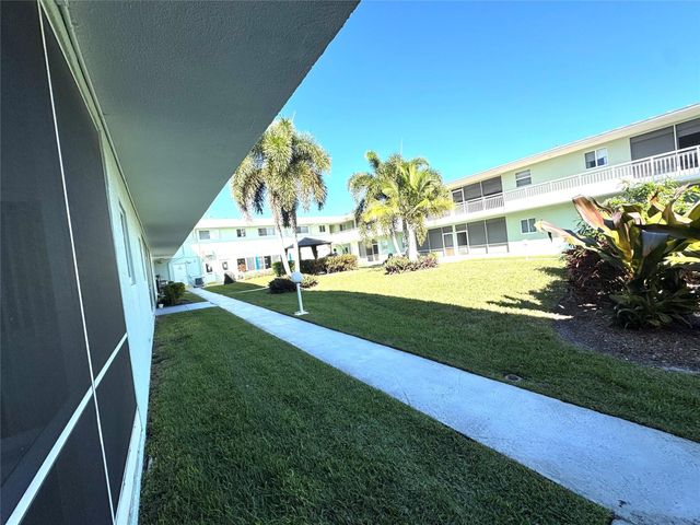 2100 NE 38th Street 138, Lighthouse Point, FL 33064