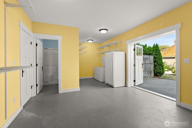 8902 65th Street W, University Place, WA 98467