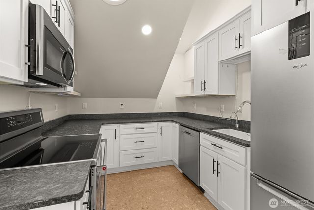 8902 65th Street W, University Place, WA 98467