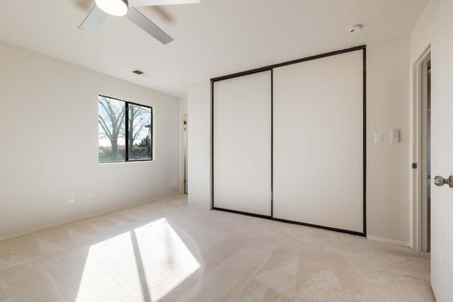 1036 Baltic Avenue SE, Rio Rancho, NM 87124