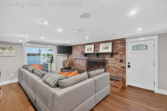 3344 Rush Lake Road, Hamburg Township, MI 48169