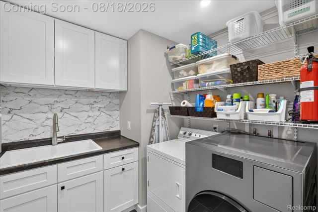 3344 Rush Lake Road, Hamburg Township, MI 48169