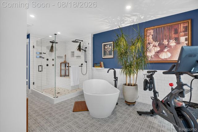 3344 Rush Lake Road, Hamburg Township, MI 48169