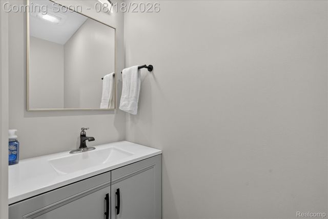 3344 Rush Lake Road, Hamburg Township, MI 48169