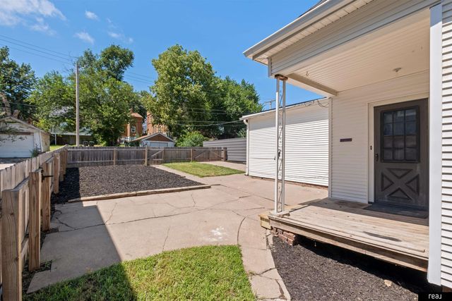 3814 S 23rd Street, Omaha, NE 68107