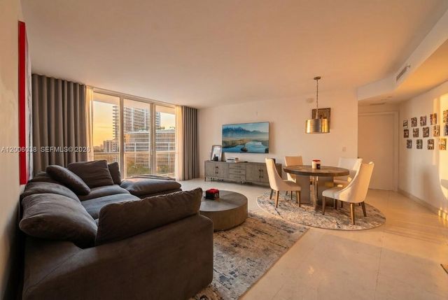 901 Brickell Key Blvd 1009, Miami, FL 33131