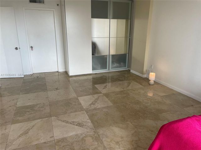 210 174th St 419, Sunny Isles Beach, FL 33160