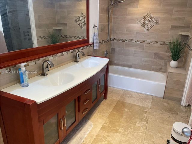 210 174th St 419, Sunny Isles Beach, FL 33160