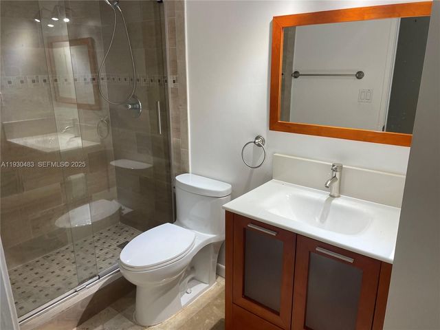 210 174th St 419, Sunny Isles Beach, FL 33160