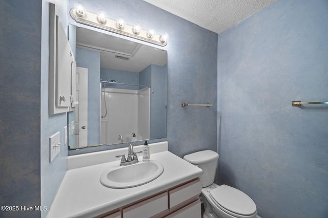 106 B Sunshine Lane, Winterville, NC 28590