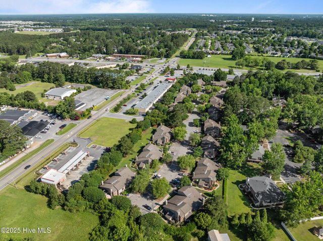 106 B Sunshine Lane, Winterville, NC 28590