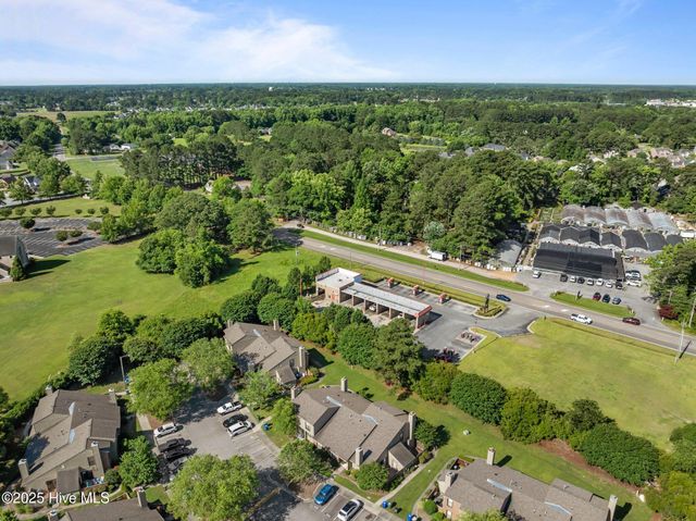 106 B Sunshine Lane, Winterville, NC 28590