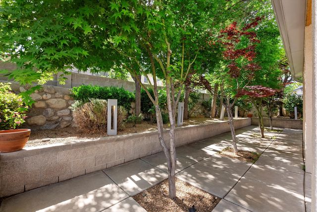 6112 Innsbrook Court NE, Albuquerque, NM 87111