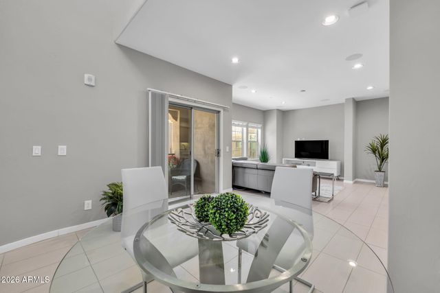 3935 E ROUGH RIDER Road 1365, Phoenix, AZ 85050