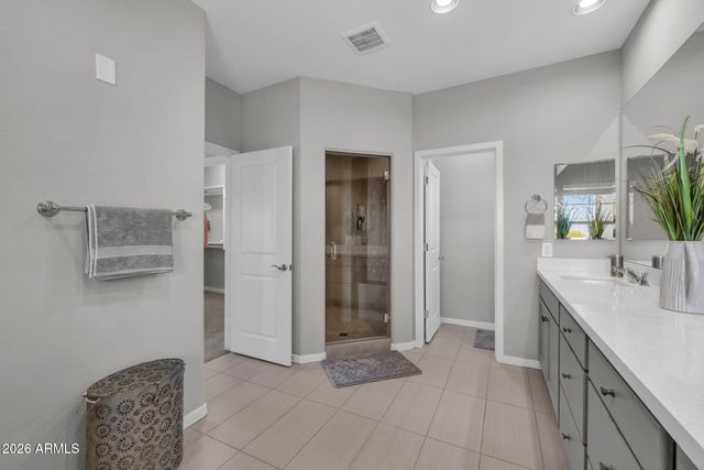 3935 E ROUGH RIDER Road 1365, Phoenix, AZ 85050