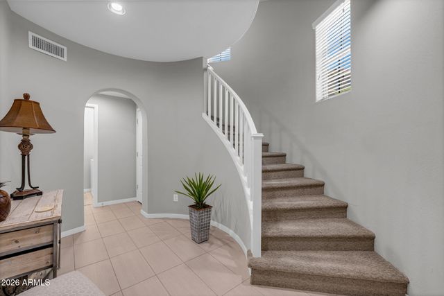 3935 E ROUGH RIDER Road 1365, Phoenix, AZ 85050