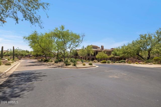 3935 E ROUGH RIDER Road 1365, Phoenix, AZ 85050