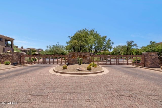 3935 E ROUGH RIDER Road 1365, Phoenix, AZ 85050