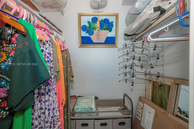 7135 Collins Ave 834, Miami Beach, FL 33141