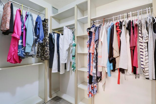 1301 Seafarer Circle 105, Jupiter, FL 33477