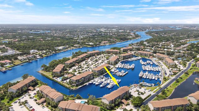1301 Seafarer Circle 105, Jupiter, FL 33477