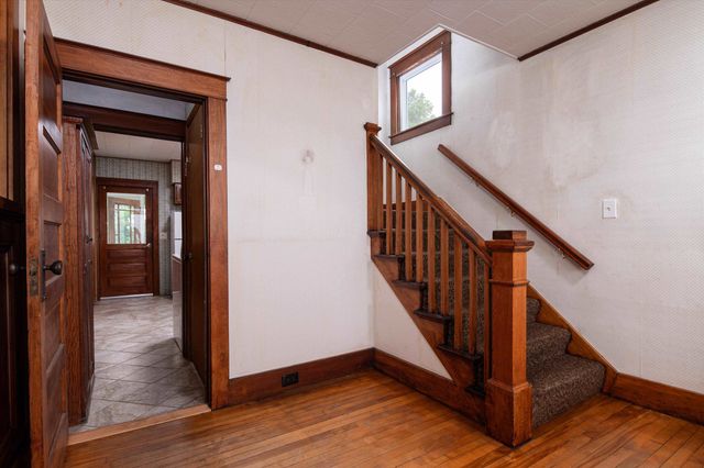 215 Columbian Avenue, Rutland City, VT 05701