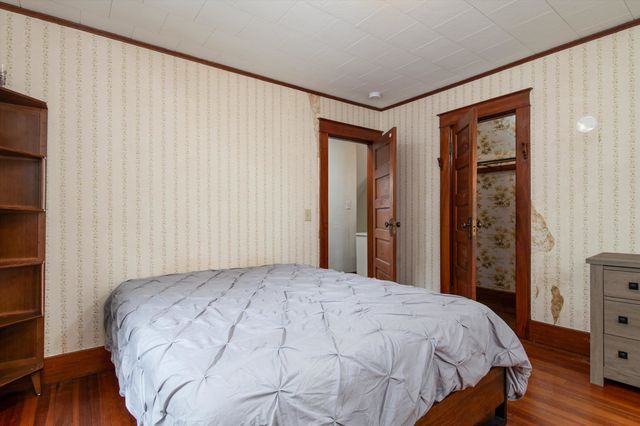 215 Columbian Avenue, Rutland City, VT 05701