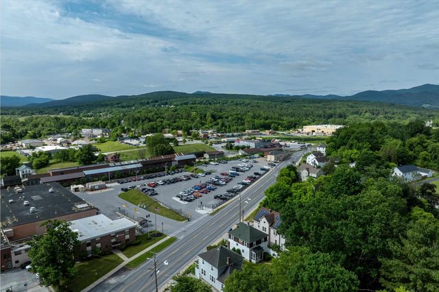 215 Columbian Avenue, Rutland City, VT 05701