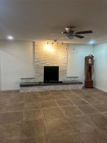 12125 Bellafonte Drive, Dallas, TX 75243