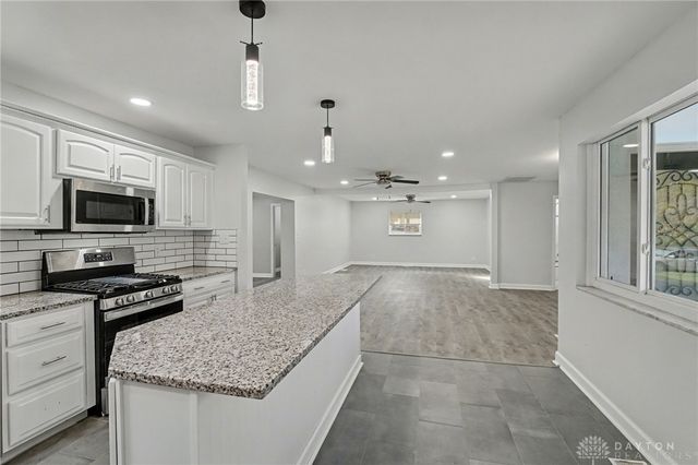 2529 Marinette Drive, Springfield, OH 45503