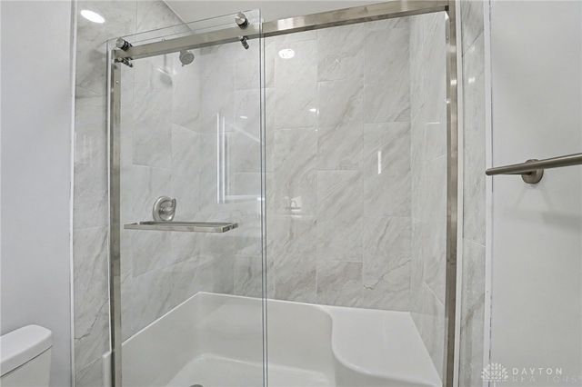 2529 Marinette Drive, Springfield, OH 45503