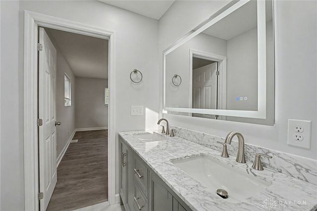 2529 Marinette Drive, Springfield, OH 45503