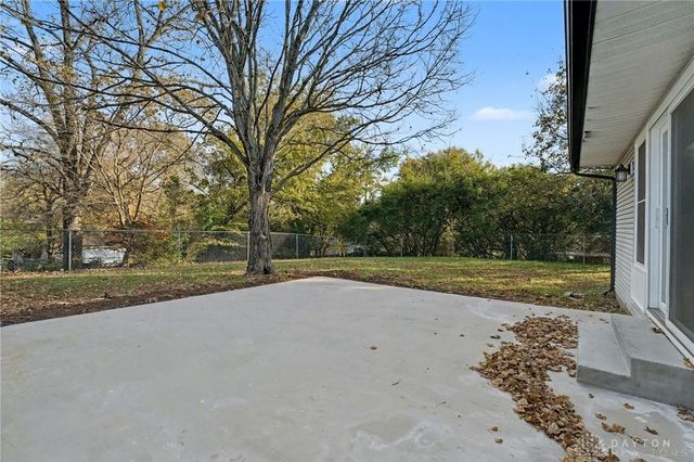 2529 Marinette Drive, Springfield, OH 45503