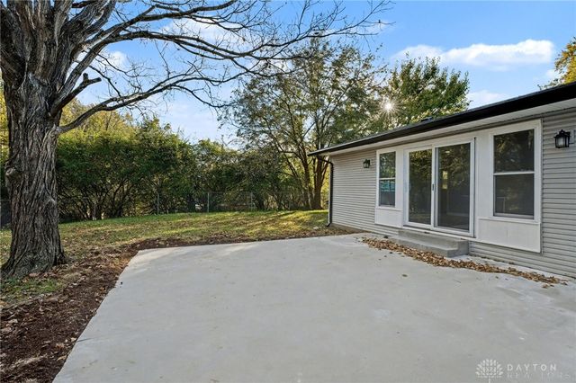 2529 Marinette Drive, Springfield, OH 45503