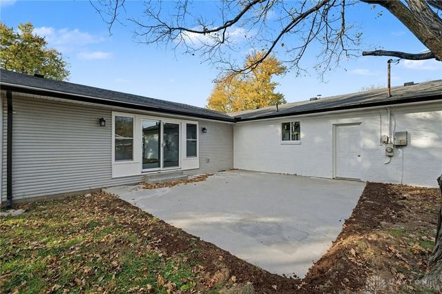 2529 Marinette Drive, Springfield, OH 45503