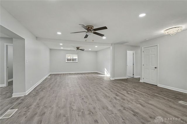 2529 Marinette Drive, Springfield, OH 45503