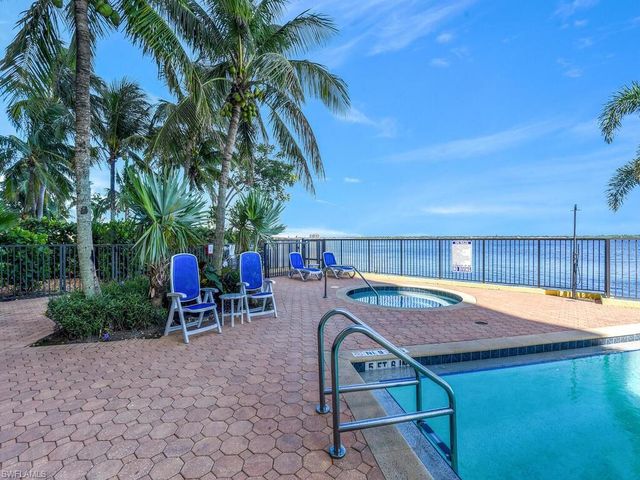 2745 1st ST # 1006, Fort Myers, FL 33916