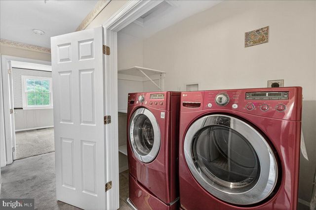 9 W OBRECHT RD, Sykesville, MD 21784