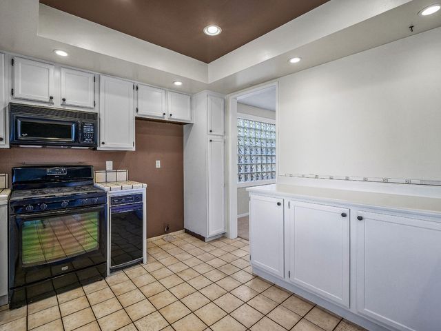 2938 Spruce Way, West Sacramento, CA 95691