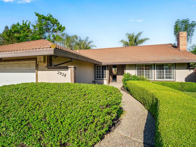 2938 Spruce Way, West Sacramento, CA 95691