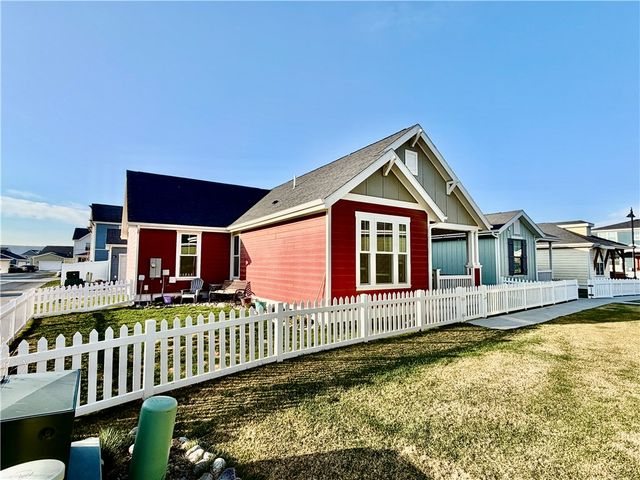 1661 Annas Garden Lane, Billings, MT 59101